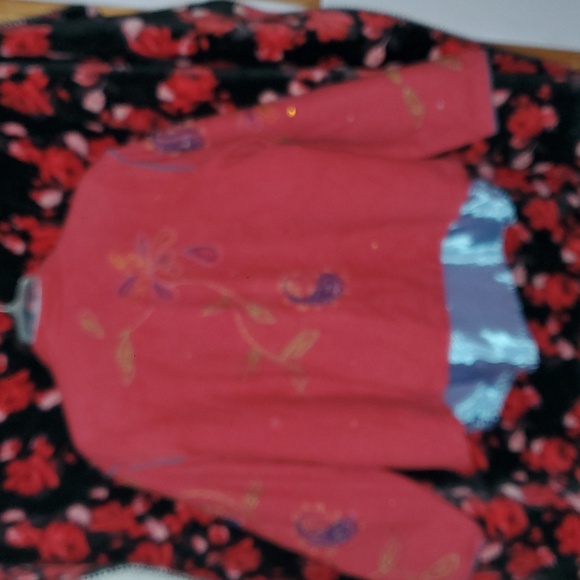 💖🍁Embroidered Red Jacket - Picture 6 of 9